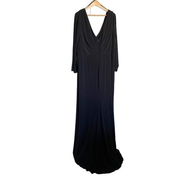 La Femme Ruched Jersey Column Gown with Leg Slit Black 24 - Picture 12 of 12